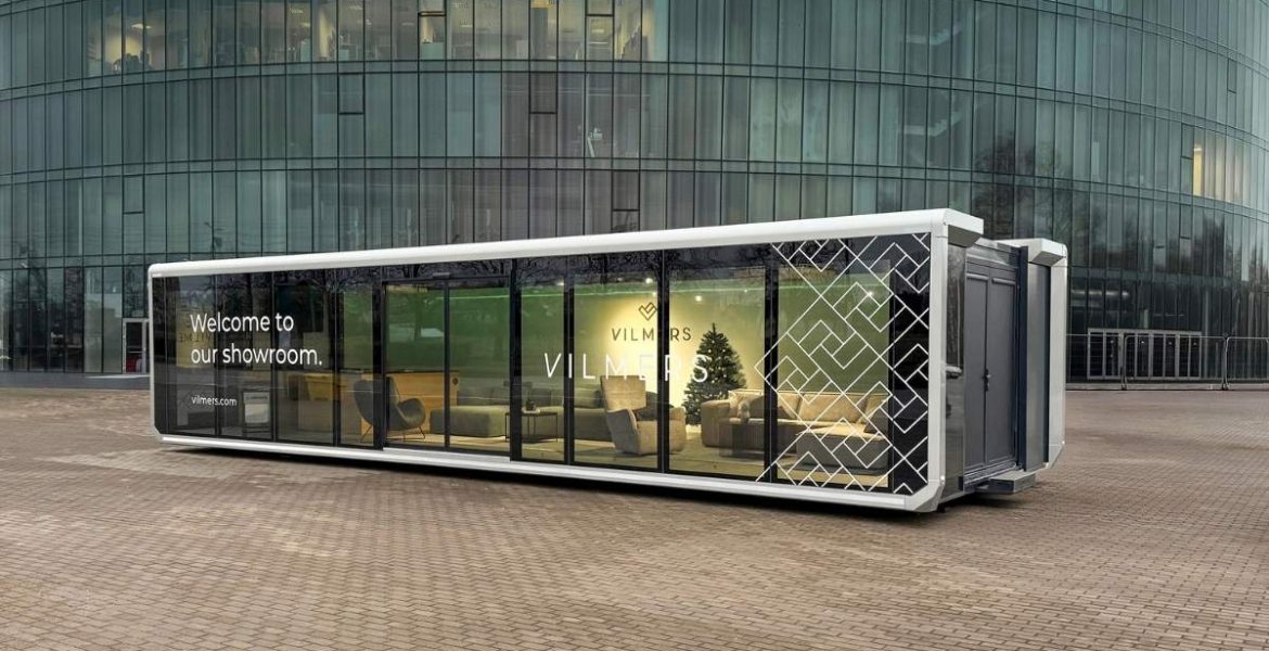 Vilmers Demo Truck – mobilna prezentacja mebli tapicerowanych, pokazująca design, jakość i komfort kolekcji