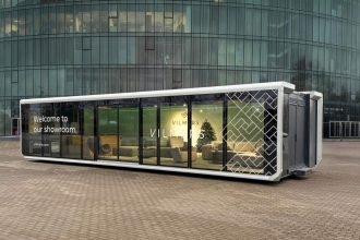Vilmers Demo Truck – mobilna prezentacja mebli tapicerowanych, pokazująca design, jakość i komfort kolekcji