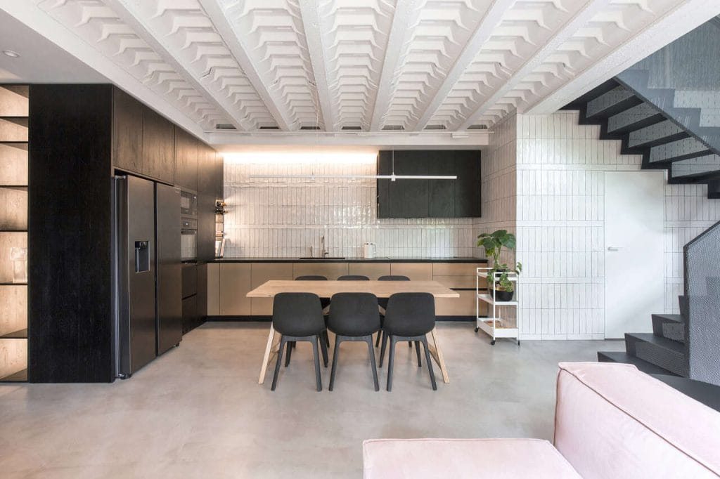 Wnętrza prywatne – III miejsce: THEZA Architekci, „WrocLoft”.