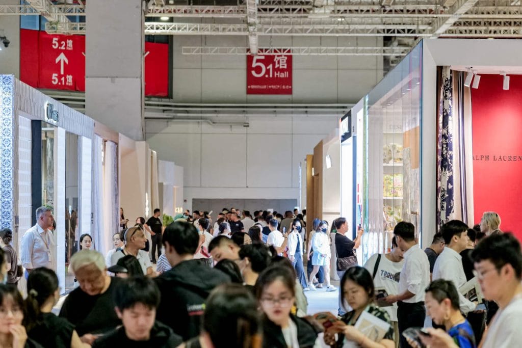 Intertextile Shanghai Home Textiles - ludzie na targach