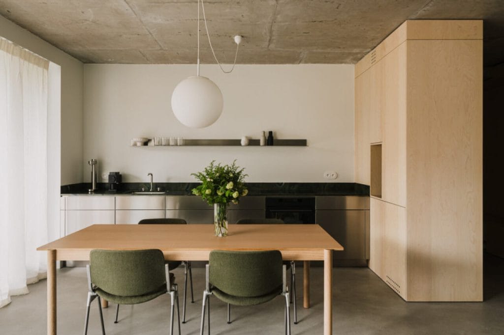 Polska Architektura XXL - Mieszkanie w Poznaniu. Surowość i unikalne wzornictwo. Pracowania LBWA.