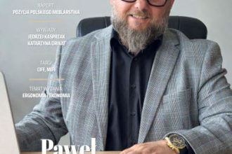 Okładka miesięcznika BIZNES.meble.pl - wydanie maj 2025. Na okładce Paweł Sidor, Dyrektor Generalny / CEO w firmie Gała Meble.