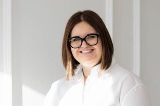 Bogumiła Stroka, CEO Ynot Design.