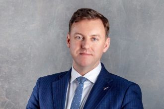 Piotr Wójcik, wiceprezes Ogólnopolskiej Izby Gospodarczej Producentów Mebli. Od 12 czerwca 2025 r. OIGPM jest członkiem Europejskiej Konfederacji Przemysłu Meblarskiego (EFIC).