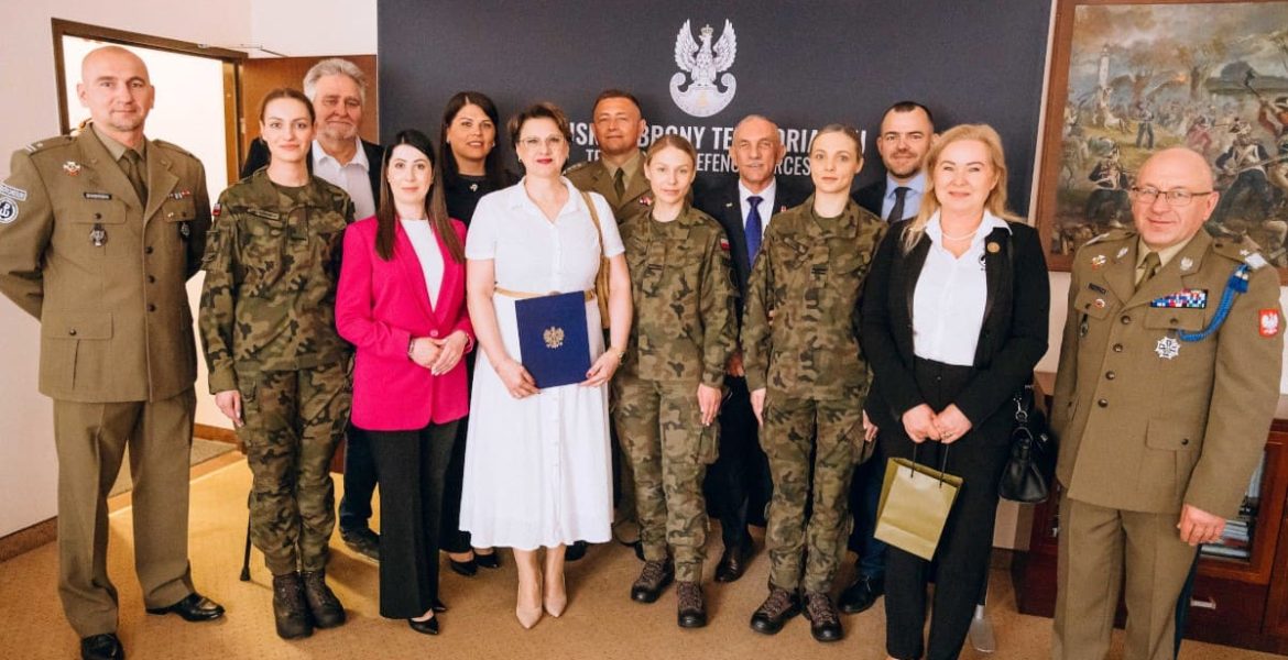 Firma Szynaka Meble otrzymała tytuł „Pracodawca Przyjazny WOT”.