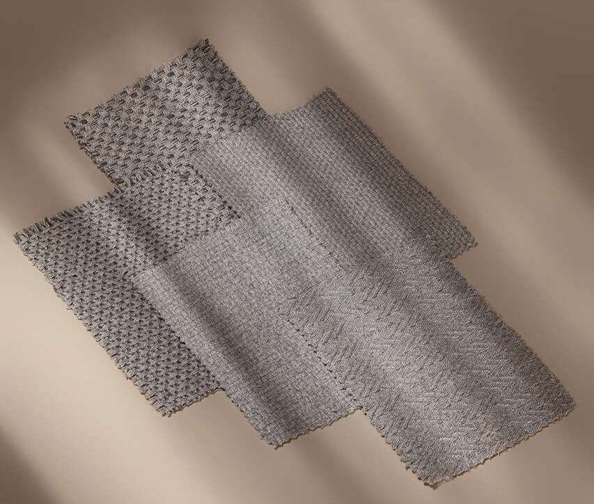 „Garda” firmy Dekoma to wyrazista, gruba, regularna plecionka ze stuprocentowej bawełny pozyskanej z recyklingu. „Gardy” nie trzeba barwić, ponieważ najpierw włókna z odzysku są sortowane według kolorów. To minimalizuje negatywny wpływ procesu produkcji na środowisko.