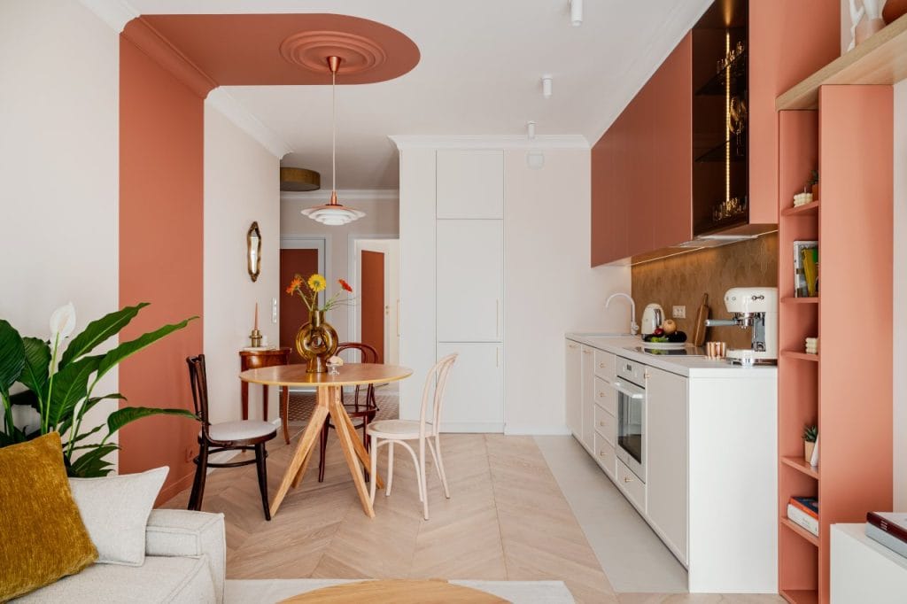 Miłosława Gulbinowicz za „Mieszkanie na Pradze” z podłogą FertigDeska Chevron Dąb Color Bianco.