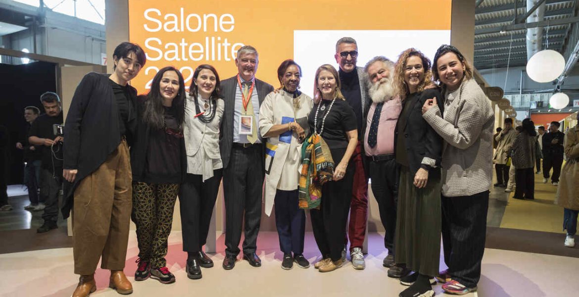 Finał SaloneSatellite Award zgromadził wiele ważnych dla targów w Mediolanie osobistości, na czele z Marią Porro, prezeską Salone del Mobile.Milano. Fot. Ludovica Mangini | Salone del Mobile.Milano.