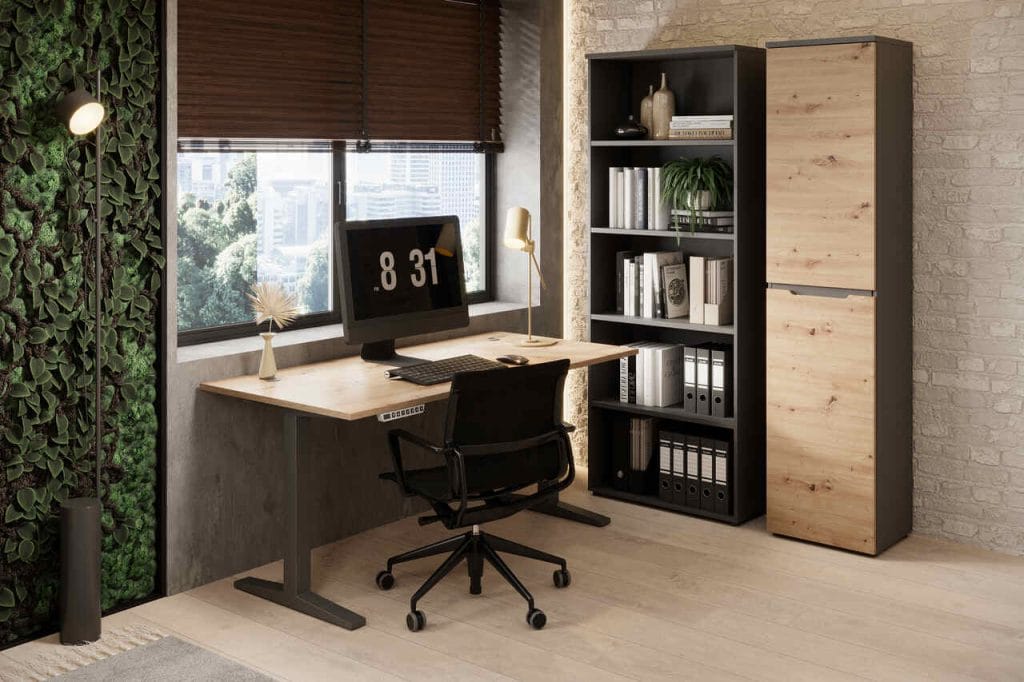 Kolekcja Brego od Szynaka Meble to propozycja dla młodych osób, które chcą wyrazić swój styl poprzez przestrzeń, w której spędzają czas. Nowoczesny design, praktyczne rozwiązania i modna kolorystyka sprawiają, że meble z tej serii doskonale odpowiadają na potrzeby nastolatków – zarówno tych uczących się, jak i poszukujących miejsca na relaks oraz rozwijanie pasji. Połączenie ciepłego dekoru Dąb Artisan z głębokim grafitem tworzy oryginalny, a jednocześnie uniwersalny klimat wnętrza, który z łatwością dopasowuje się do różnych gustów i aranżacji. Elektryczne biurko z regulowaną wysokością blatu to nowoczesne rozwiązanie stworzone z myślą o młodych użytkownikach. Umożliwia pracę zarówno w pozycji siedzącej, jak i stojącej, co sprzyja wygodzie i lepszemu samopoczuciu. To praktyczny wybór, który wspiera zdrowe nawyki i zwiększa komfort nauki czy pracy przy komputerze.