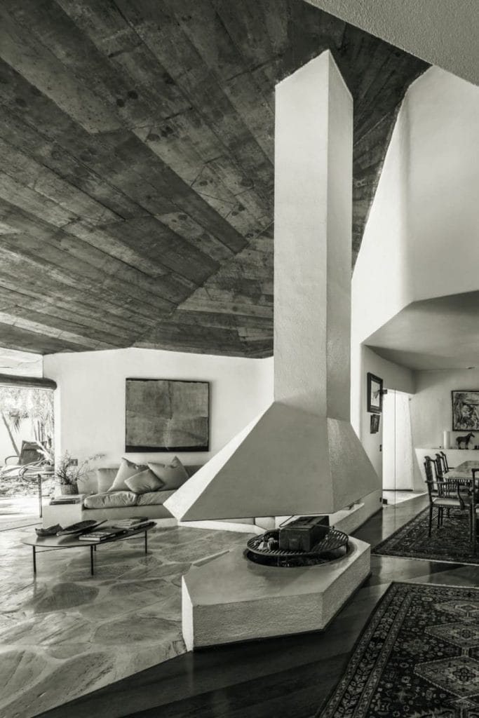 Wnętrze zaprojektowane przez Jerzego Zalszupina.