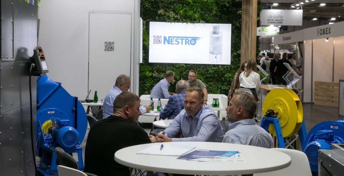 Stoisko NESTRO podczas targów DREMA 2025 – prezentacja filtrów i systemów odpylania