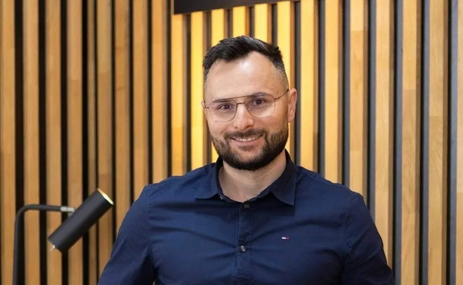 Rafał Pikul, właściciel i CEO Deerhorn Meble.