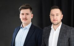 Od lewej: Jacek Kramarz, wiceprezes Green Lanes i Piotr Pietras, prezes Zarządu Green Lanes.