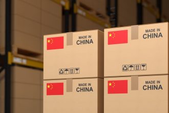 Rozporządzenie Komisji Europejskiej nakłada wysokie cło antydumpingowe na chińską sklejkę liściastą.