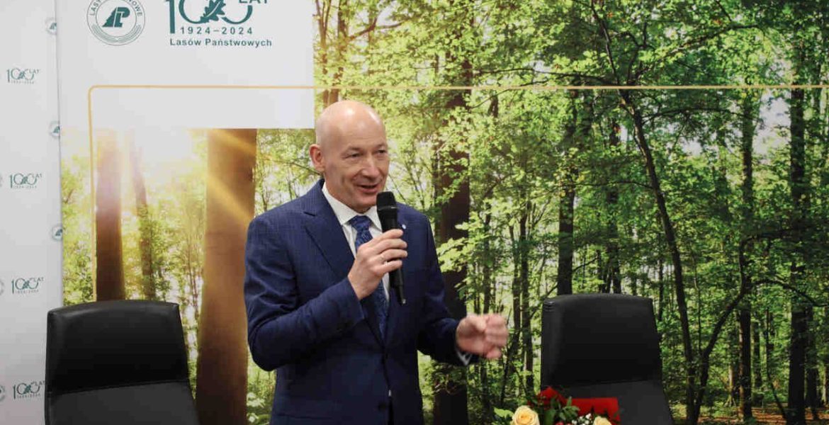 Prof. Bogdan Jaroszewicz. Źródło: Lasy Państwowe.