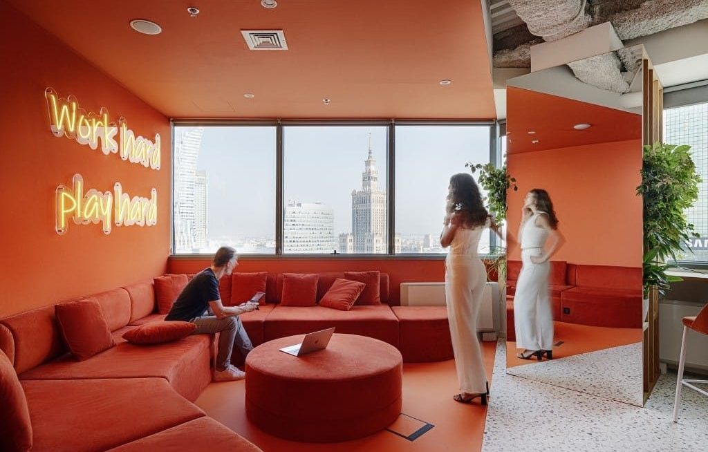 Biuro Fresha w budynku Central Tower na warszawskiej Ochocie, proj. SAAN Architekci. Fot. Tom Kurek.