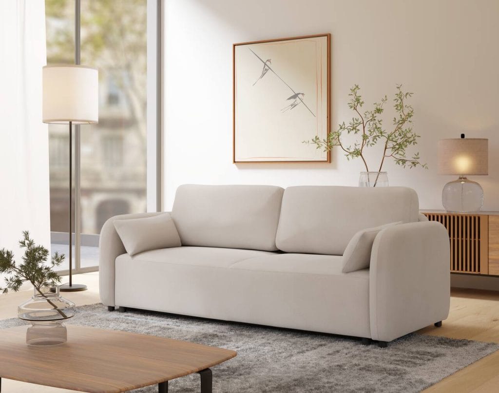 Model FANCY od Fabryki Mebli Meblosiek to idealne połączenie eleganckiego designu i praktycznego podejścia do współczesnych, często niewielkich przestrzeni. Sofa o wymiarach: 231 cm x 85 cm x 102 cm doskonale odnajduje się zarówno w małych salonach, jak i w apartamentach typu studio. Po rozłożeniu oferuje wygodną powierzchnię spania 145 x 200 cm. Wyposażona w innowacyjny automat PUMA, pozwala na wyjątkowo łatwe rozkładanie – jednym ruchem ręki, bez konieczności samodzielnego opuszczania oparcia. Mechanizm działa lekko i płynnie, dzięki czemu nawet dziecko poradzi sobie z obsługą. FANCY to idealne połączenie elegancji, ergonomii i codziennej wygody w nowoczesnym wnętrzu.