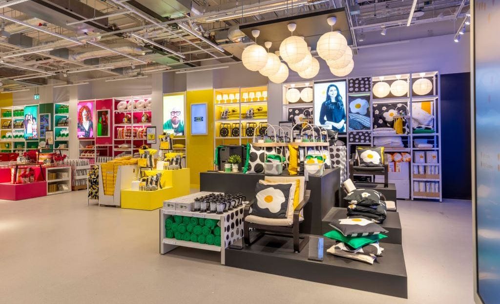 Wystawa tekstyliów na Oxford Street w Londynie.