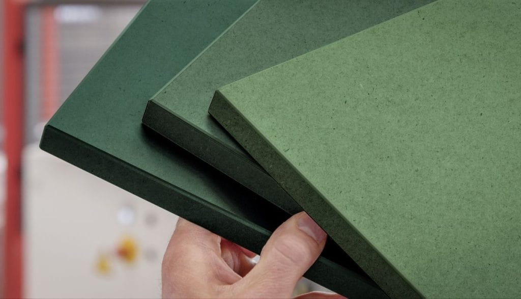 Płyty meblowe z obrzeżami RAUKANTEX w różnych wykończeniach