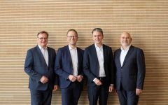 Nowy Zarząd Jowat (od lewej): Ralf Nitschke, dr Christian Terfloth, dr Olaf Meincke i Klaus Kullmann. Źródło: Jowat.