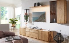 systemy wodne do lakierowania mebli – meblościanka w ciepłym wnętrzu