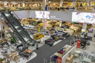 Wielkopowierzchniowy sklep Agata w Mysiadle.