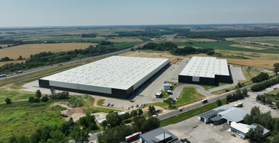 Magazyn Hillwood w Sycowie – nowoczesna przestrzeń dla branży meblarskiej