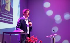 Marcin Charkiewicz to psycholog i ekonomista z wykształcenia, od ponad dwóch dekad zajmuje się tematami pomiaru i zarządzania doświadczeniami.