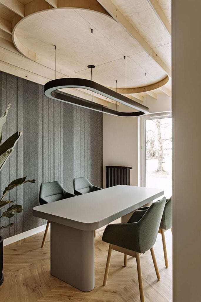 Przestrzeń biurowa dla firmy Business Funds. Za projekt odpowiada architekt Paweł Klyszcz z pracowni Klyszcz Architektura. Fot. Anna Laskowska Dekorialove.