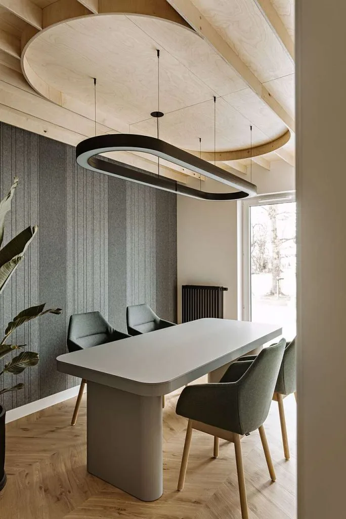 Przestrzeń biurowa dla firmy Business Funds. Za projekt odpowiada architekt Paweł Klyszcz z pracowni Klyszcz Architektura. Fot. Anna Laskowska Dekorialove.