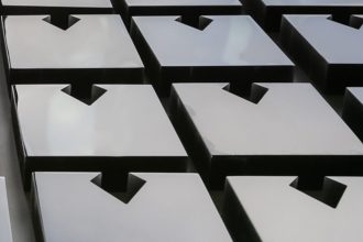 Diament Meblarstwa - statuetki grafika