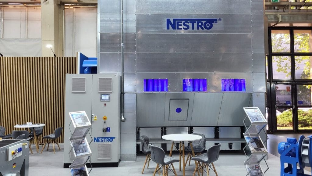 Nestro