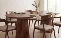 Stół Formisty Selsey Design w odcieniu orzecha w aranżacji jadalni w stylu japandi