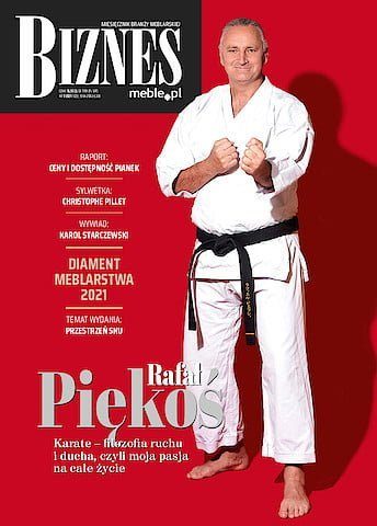Okładka miesięcznika BIZNES.meble.pl - wydanie styczeń 2021. Na okładce: Rafał Piękoś, prezes firmy Davis.